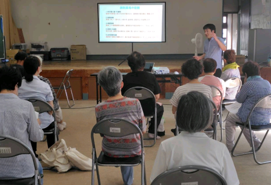 岐阜市社会福祉協議会・島支部主催の令和７年度「近島GOGOサロン」にて、ピノキオ薬局の薬剤師が講師を務めました。